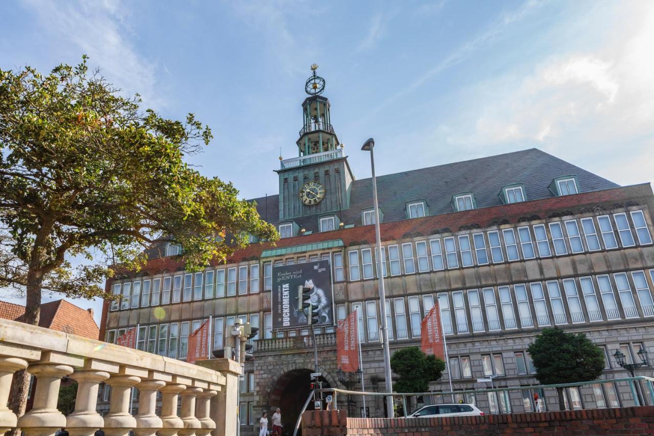 Hotel Dh -Deutsches Haus- Emden Exteriör bild