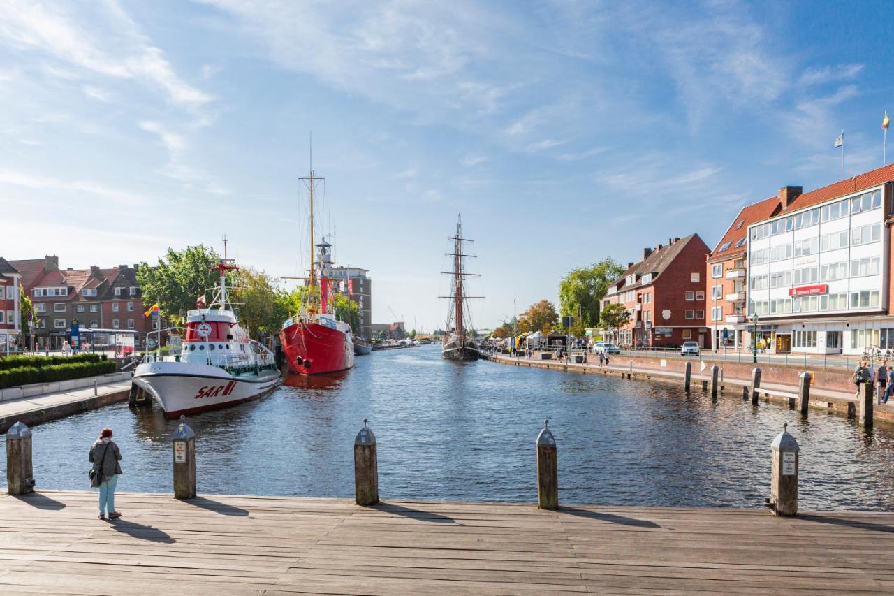 Hotel Dh -Deutsches Haus- Emden Exteriör bild